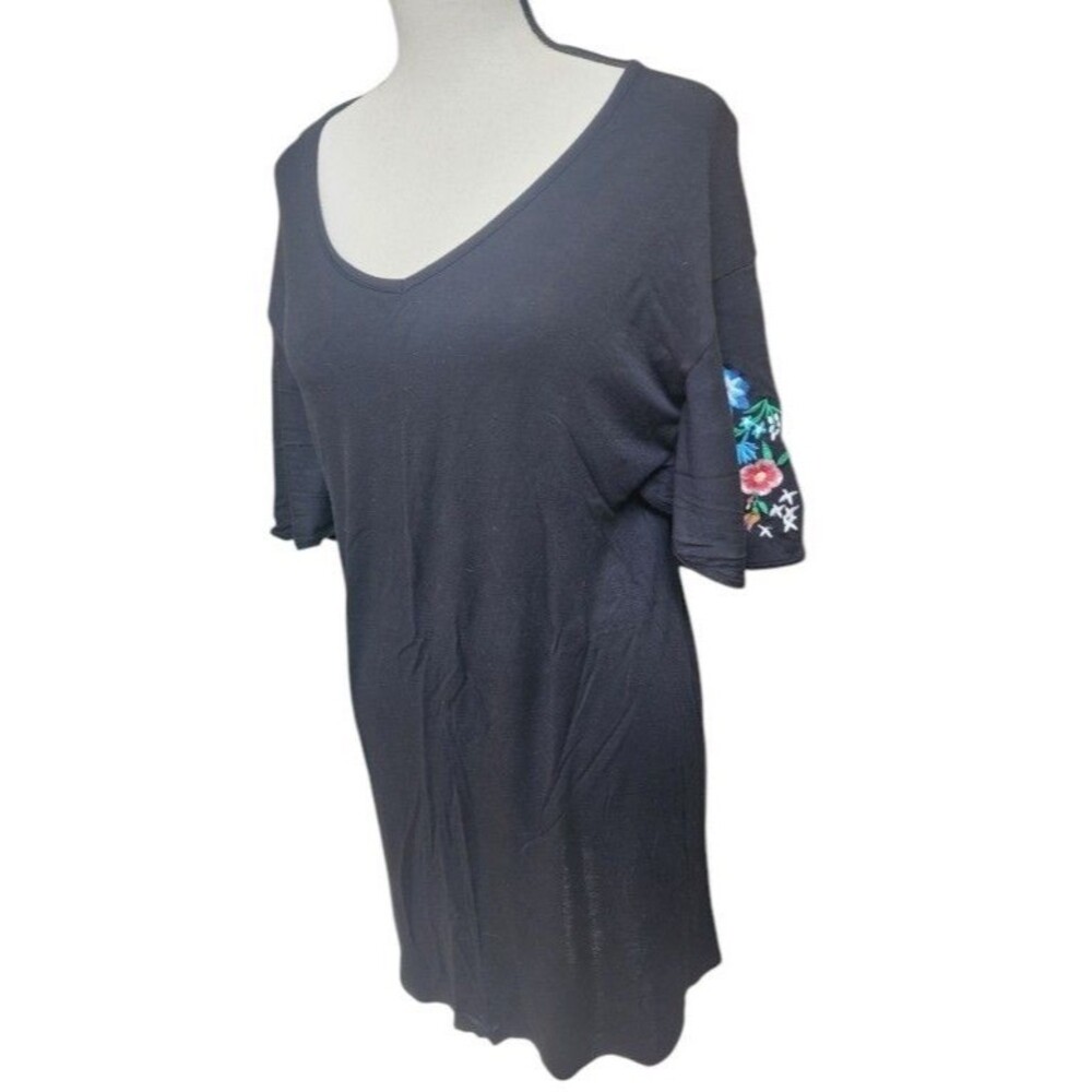 Honeydew Black Embroidered Tunic Dress Size Small Boho Rayon
